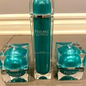 NEW Predire Oil control cleanser, moisturizer and mask